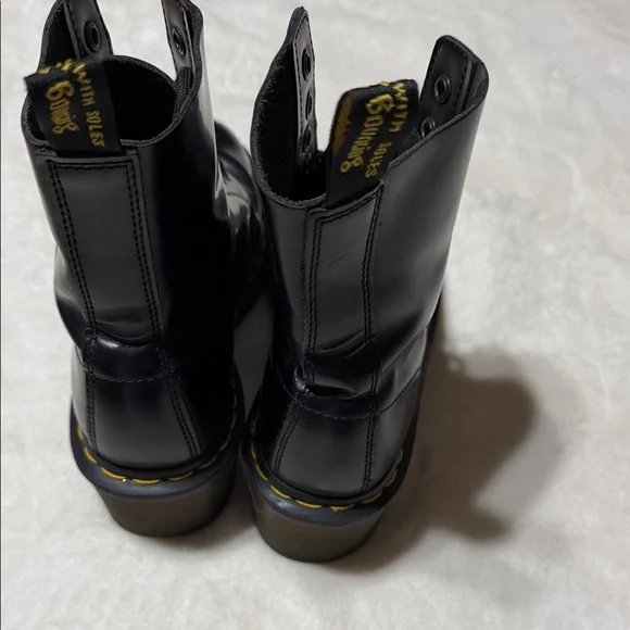 Dr. Martens Clemency Black Heeled Lace up Boots Smooth Leather Size 7 - Picture 5 of 14